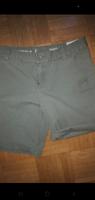GAP Khakis Bermuda Shorts Gr.32/34 (Size 0 ) Hessen - Eltville Vorschau