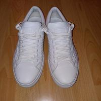 Hugo Boss Leder Sneaker Gr.43 rausnehmbare Sohle echt cool Leipzig - Sellerhausen-Stünz Vorschau