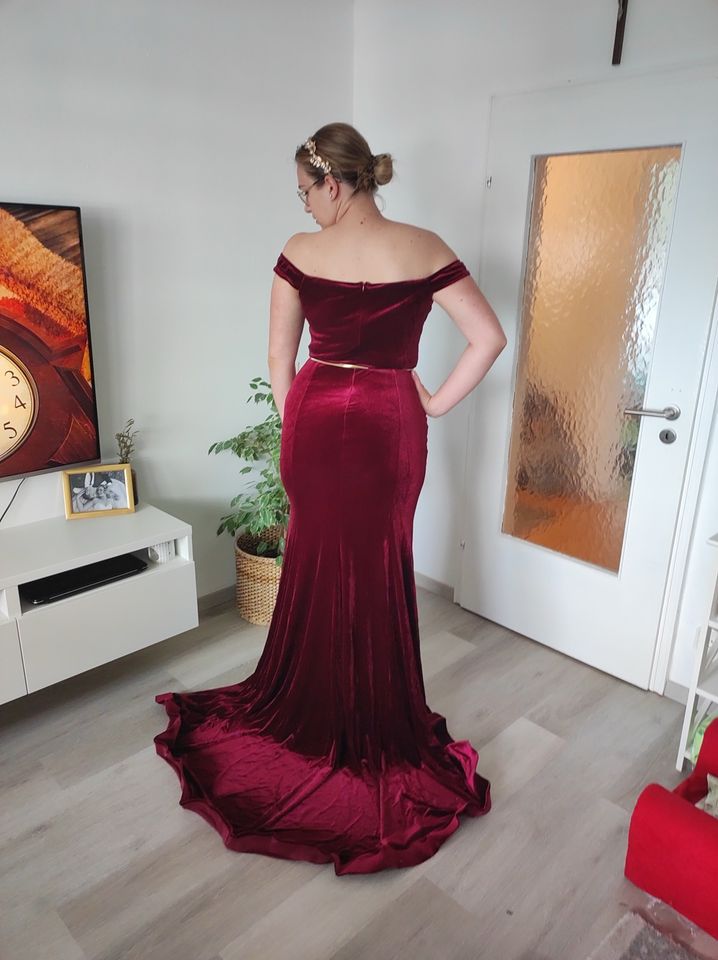 Abendkleid gr. 44/46 in Eschborn