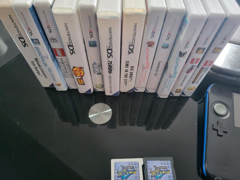 1x New Nintendo 3 DS XL + 1x Nintendo 3 DS XL + 1x Nintendo  2 DS in Hagen