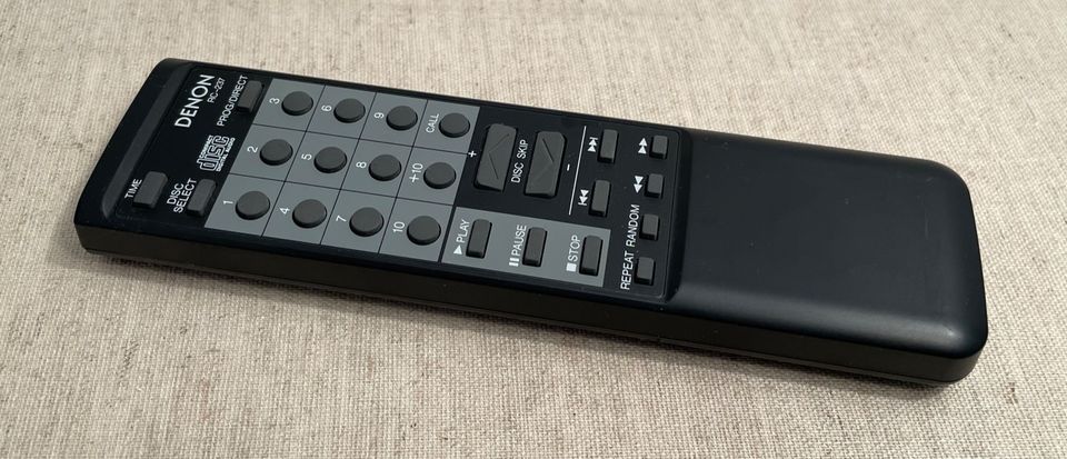 DENON RC 237 REMOTE CONTROL / FERNBEDIENUNG / DCM320 in Halle