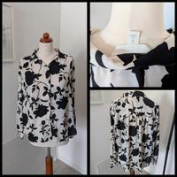 Schwarz weiße Bluse mit Blumenmuster von H&M Nordrhein-Westfalen - Steinhagen Vorschau