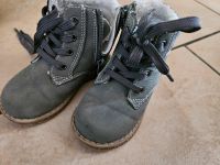 Kleine süße Winterschuhe Größe 22 Niedersachsen - Wrestedt Vorschau