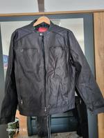 Herren leder jacke GUESS  gr 54 Brandenburg - Kyritz Vorschau