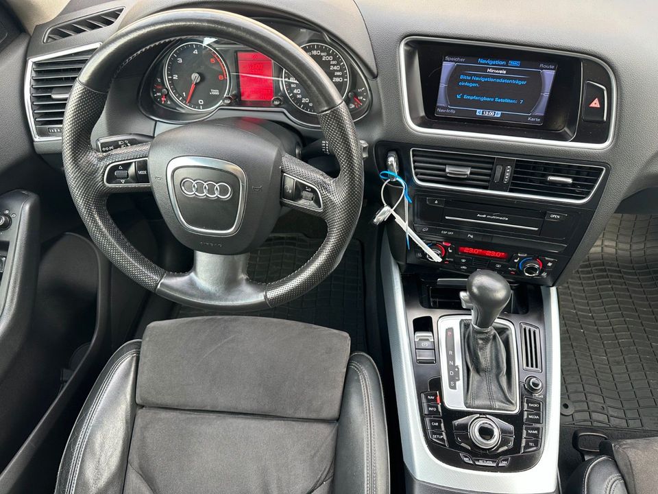 Audi Q5 3.0 TDI  quattro S-tronic Automatik in Hamburg