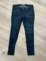 NEU, Hollister Hose, Jeans, blau, Gold, W28 L29 Hose,Gilly Hicks Nordrhein-Westfalen - Tönisvorst Vorschau