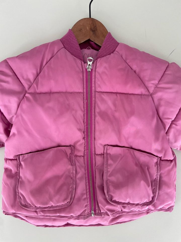 Zara Übergangsjacke Mädchen Jacke Kinderjacke Gr. 92 cm in Duisburg