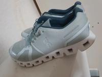 on cloud sneaker große 40 Baden-Württemberg - Kornwestheim Vorschau