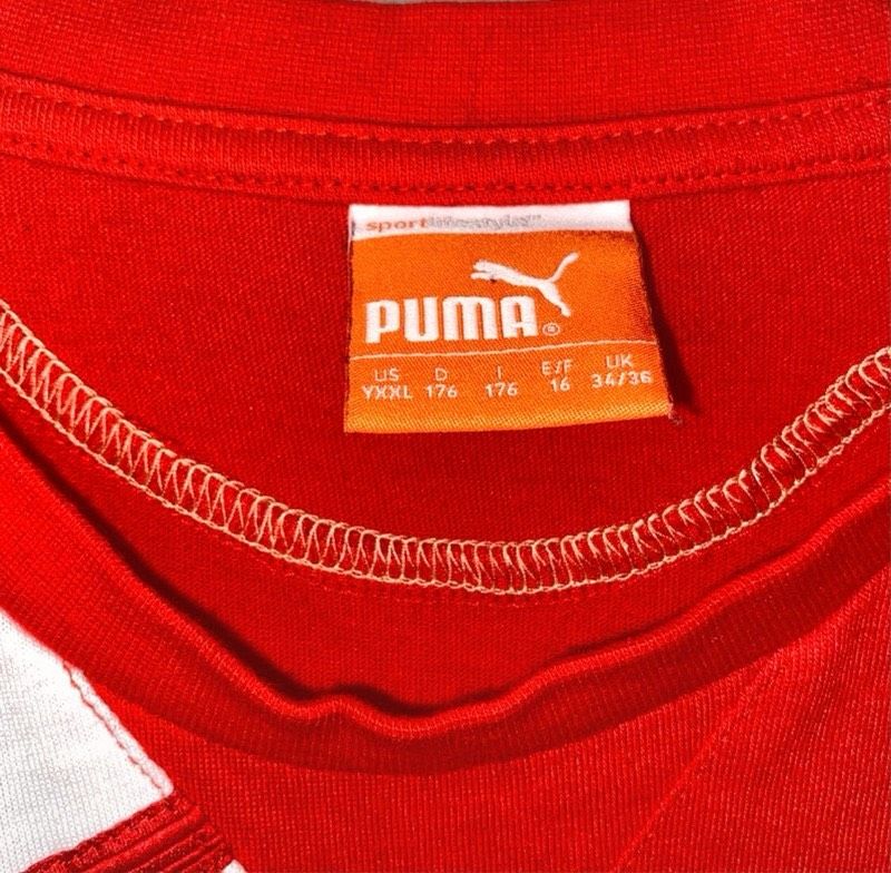 Rotes Puma tshirt in Celle
