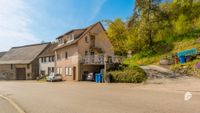 Charmantes MFH mit 3 WEs, Terrasse und Stellplatz in idyllischer Umgebung Baden-Württemberg - Roigheim Vorschau