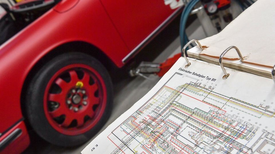 PORSCHE   //  elektrischer Schaltplan für Ihr Porsche Fahrzeug in Oberhausen