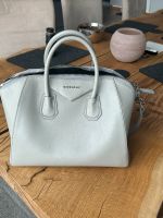 Givenchy Antigona Medium, hellgrau, neuwertig Hessen - Eschwege Vorschau