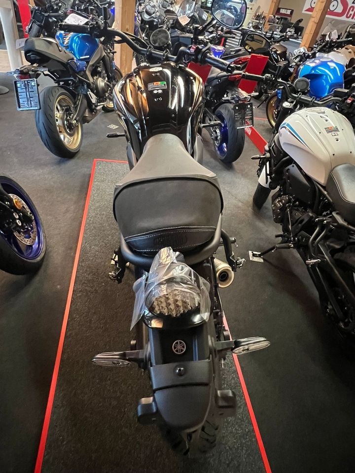 Yamaha XSR 700 Modell 2022 Neufahrzeug in Bindlach