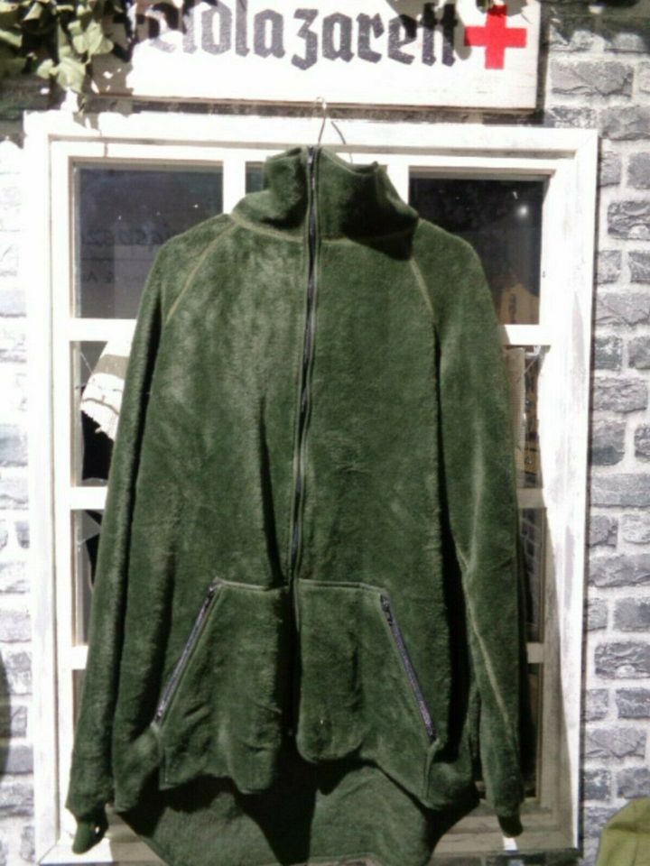 Orig.NL Armee Kälteschutzjacke Teddyfleece Aramidfaser grün L in Herzogenrath