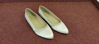 Brautschuhe von Rainbow, Gr. 39,5 (6,5) in ivory Niedersachsen - Ankum Vorschau
