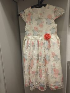 Mädchen Kleid Ostern festlich Gr. 146 neuwertig in Schwetzingen