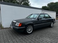 Mercedes Benz W124 200 E | H Zulassung | Anhängerkupplung |Tausch Hessen - Rüsselsheim Vorschau