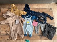 Baby Kleidung Gr56 Preis pro Teil Düsseldorf - Holthausen Vorschau