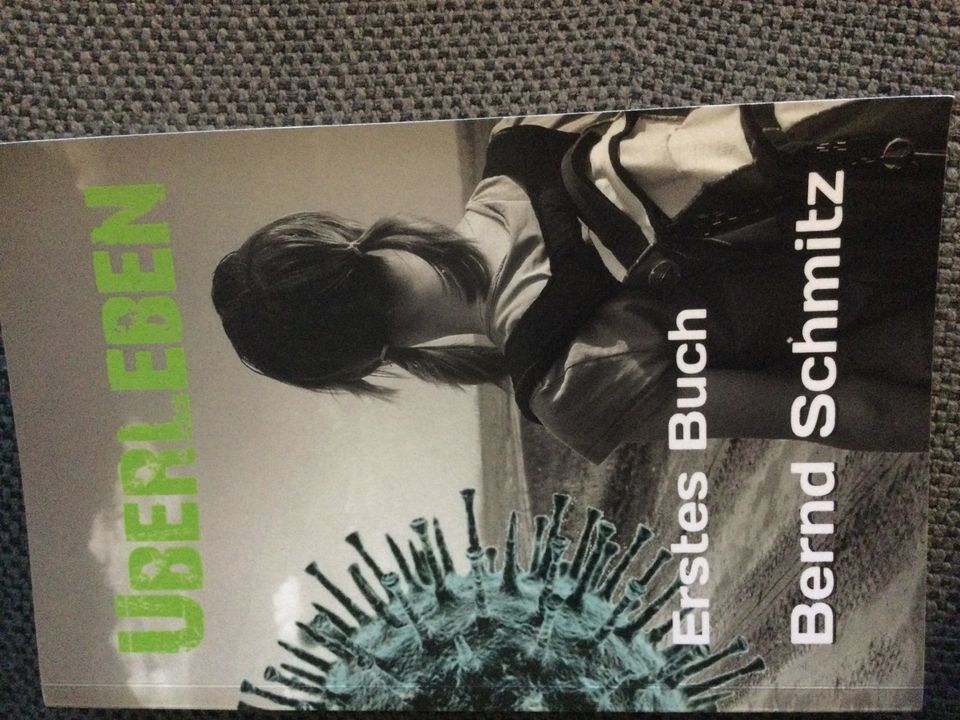 Überleben—B. Schmitz in Leichlingen