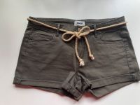 Gr. 38 Shorts mit Gütel Only Khaki / armeegrün Bayern - Lauf a.d. Pegnitz Vorschau