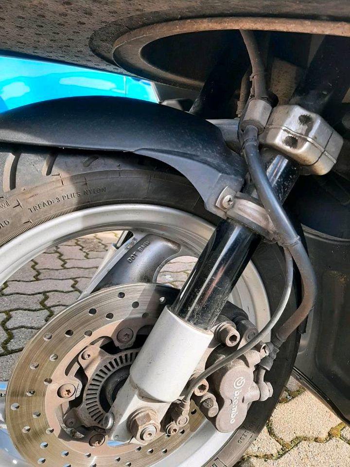 Bmw c1 200 mit Navi, TÜV und ABS in Lehrte