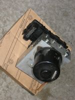 Hydraulikbloch aus mercedes ML 430 bj 2001 Baden-Württemberg - Östringen Vorschau