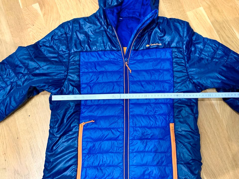 Super Quechua Jacke Gr. M Leichtsteppjacke blau in Herbolzheim