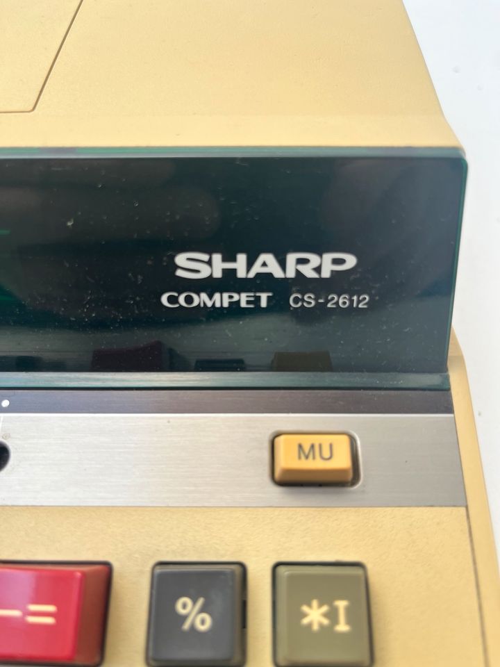 Sharp CALCULATOR CS 2612 Tischrechner Rechenmaschine in Schwarme