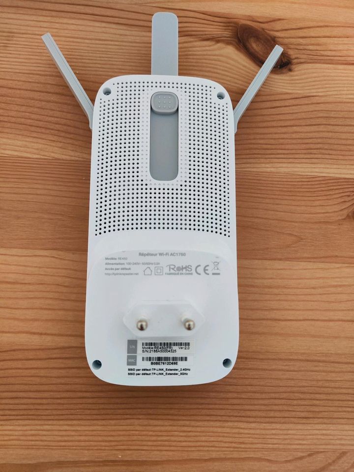 TP-Link WLAN Repeater RE450 in Kreuzau