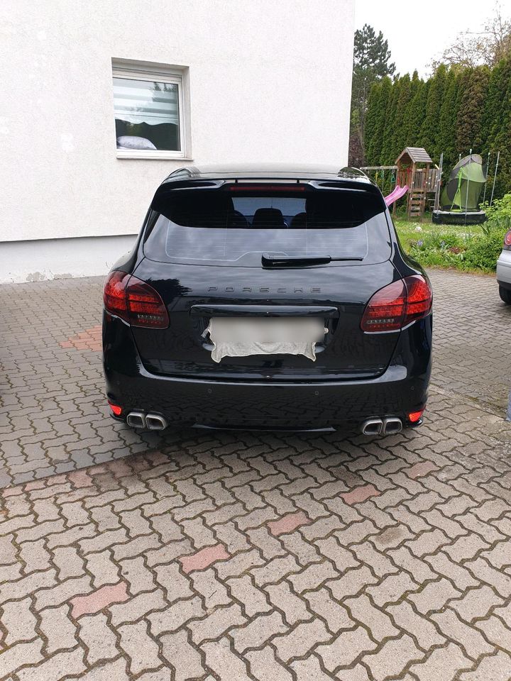 Porsche cayenne GTS  Ausstattung in Wolfenbüttel