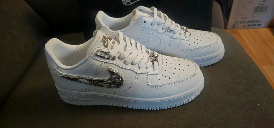 Neue Nike Air Force 1 niedrig '07 PRM 2 Molten Metal Gr.EU39(Neu) in Neumünster