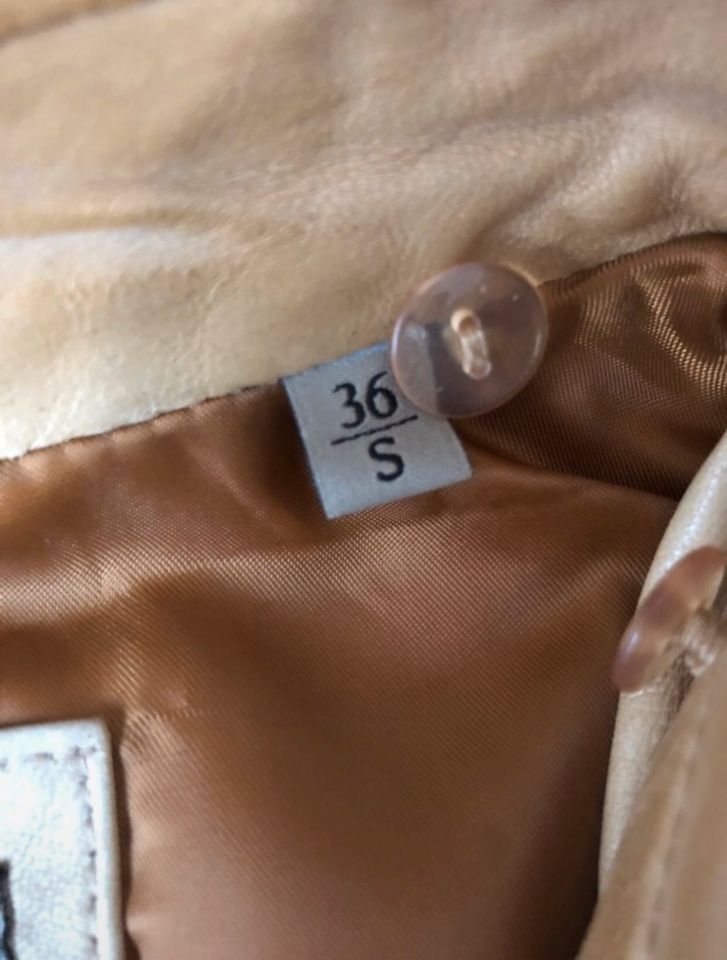 Wunderschöne Lederjacke von SOCCX, Größe S - NEU in Neuenhagen