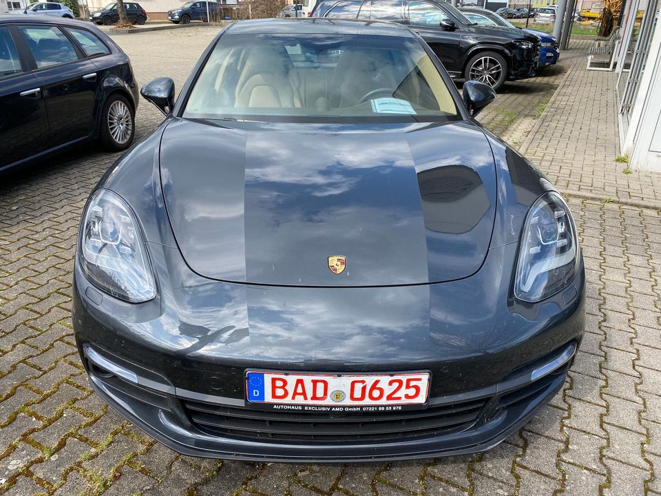 Porsche Panamera  4E Hybrid,Leder Bi  Color,Sport Chrono in Baden-Baden