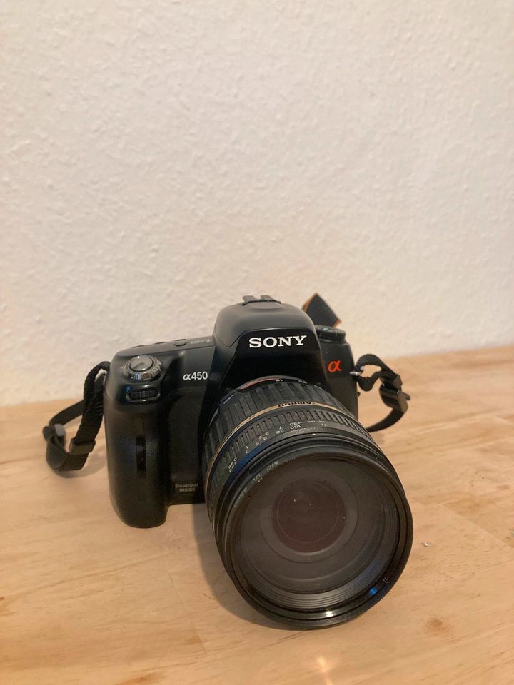 Sony Alpha 450 Spiegelreflexkamera + Tamron AF 18-200mm Objektiv in Dortmund
