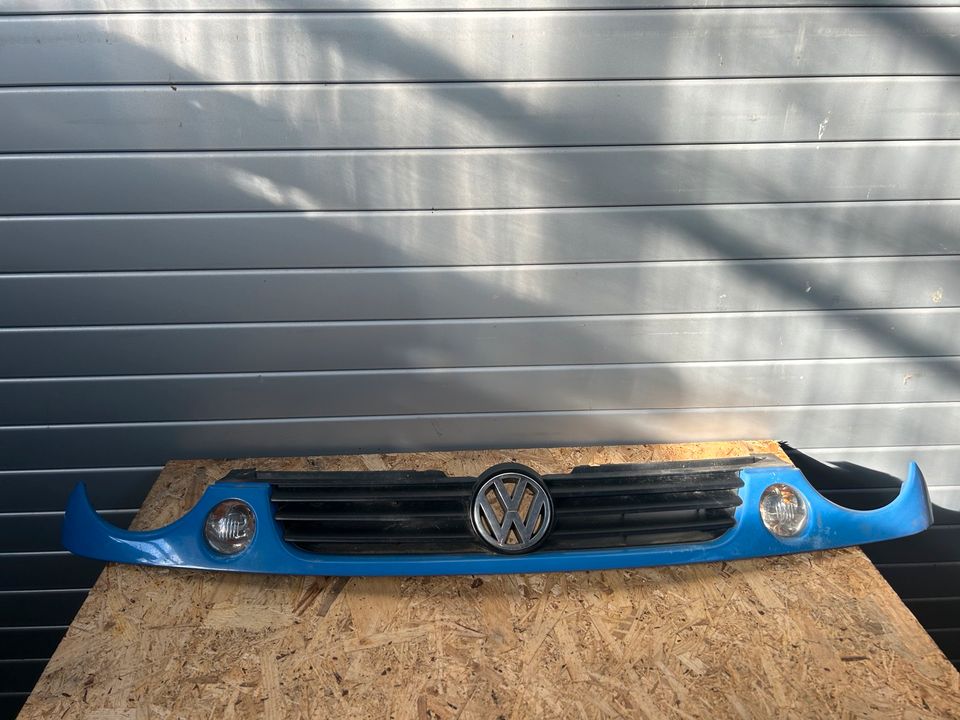 VW Lupo SX EZ:2002 Frontgrill Lichtleiste blau LR5A in Zehbitz