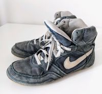 Nike Sneaker Turnschuhe Greco Supreme 40,5 Nubukleder (289) Niedersachsen - Bassum Vorschau