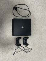 PS4Pro 1TB mit 2 Controller und Kabel Essen - Essen-Stadtmitte Vorschau