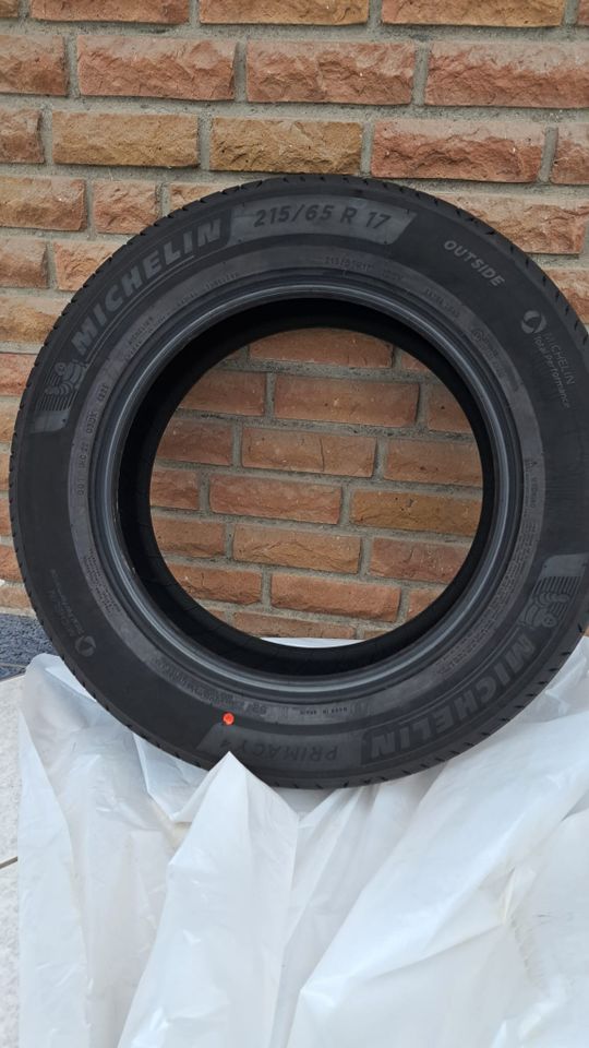 4x Sommerreifen Neu Michelin Primacy 4 215/65 R17 103V XL S2 in Wachtendonk