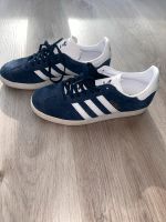 Adidas Gazelle Gr. 39 1/2 blau Köln - Nippes Vorschau