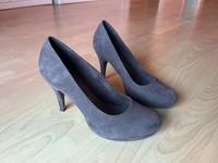 Pumps von Tamaris, neuwertig, Größe 39, grau Bayern - Marktoberdorf Vorschau