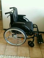 Neuwertiger Rollstuhl 3 Wochen je 2 Std. Benutzt Niedersachsen - Bad Münder am Deister Vorschau