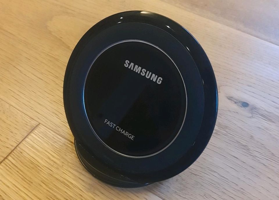 Samsung fast charge Ladegerät Induktion in Mammendorf