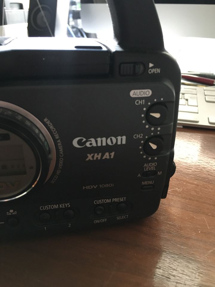 Canon XH A1 in Hamburg