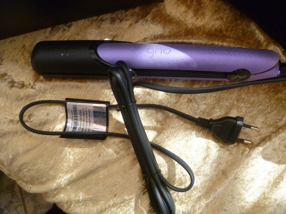 GHD-Gescheckset -Limite (ghd Styler) in Großrosseln