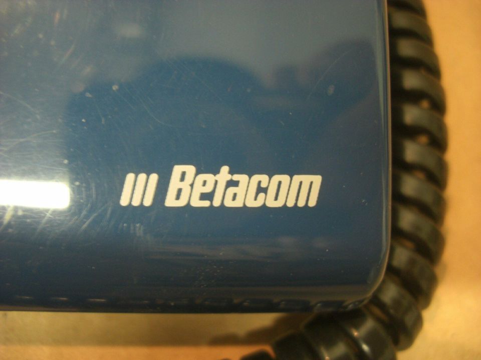 Telefon Loewe III Betacom blau / schwarz in Mücke