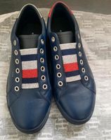 Tommy Hilfiger Sneaker, blau, Leder, Größe 40 neuwertig Niedersachsen - Stade Vorschau