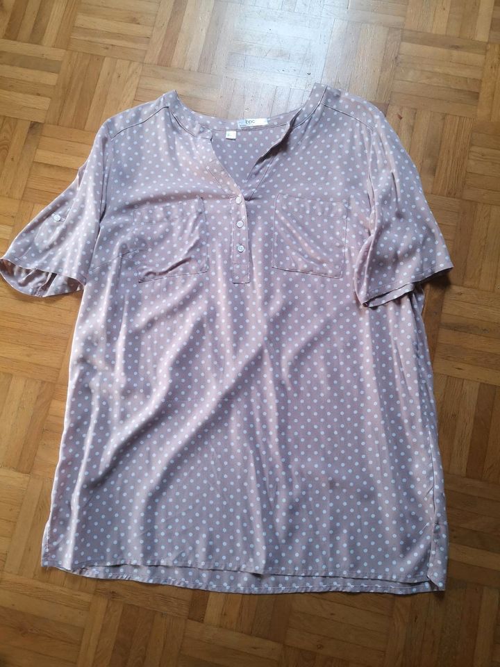 Bluse Kurzarm rose mit Punkten Gr 44 in Nabburg