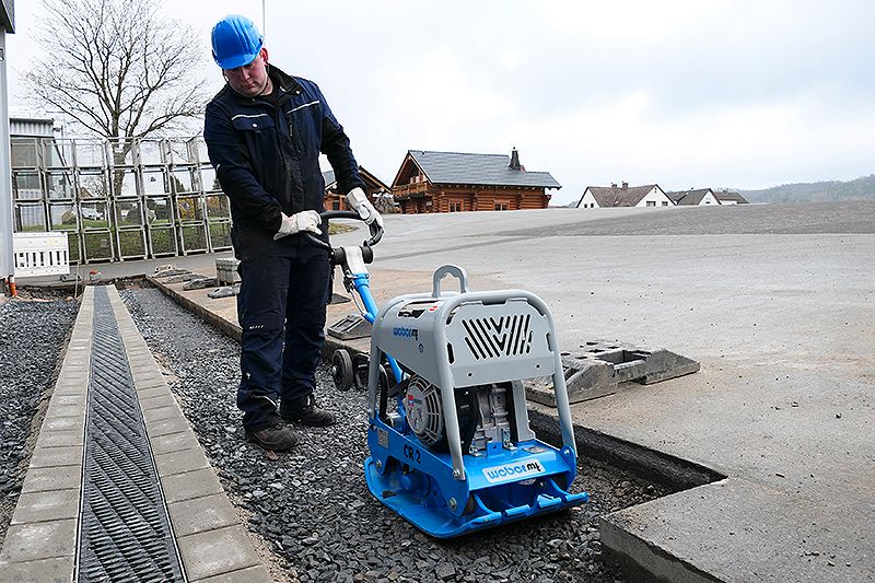 Rüttelplatten WEBER CR 2 H 156 kg 45 cm NEU Hatz Diesel Motor in Butzbach