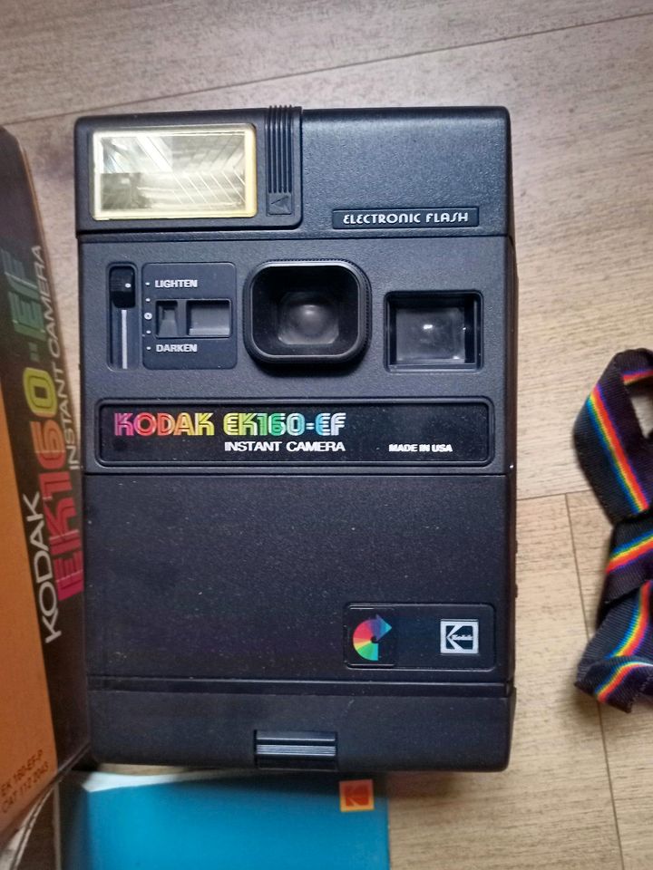 Kodak Instant Kamera EK 160 EF in Ediger-Eller