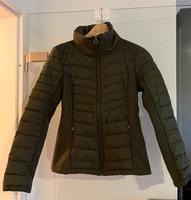 Jacke S.Oliver olivgrün Gr. 34 sehr guter Zustand Nordrhein-Westfalen - Overath Vorschau